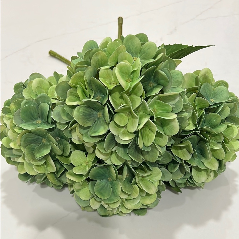 Green Hydrangea Artificial Floral Stems